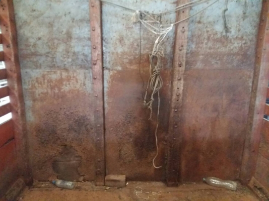 ขายกะบะคอกไม้10ล้อ