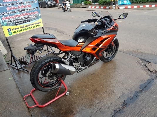 ขายแลกเทิร์น KAWASAKI NINJA300 ABS ปี2014 เดิมๆ ทะเบียนเต็มพร้อมโอน ยางหน้าหลังใหม่ ราคา 93500 บาท ส