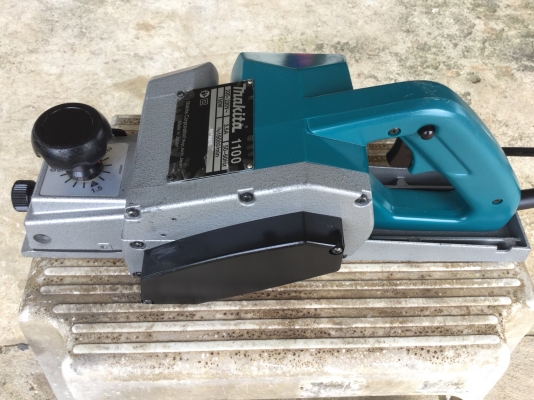 ขายกบไฟฟ้า 3&quot; มือ2 ยี่ห้อ MAKITA รุ่น 1100 Made in Japan