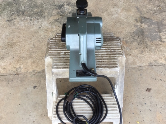 ขายกบไฟฟ้าหน้า 5&quot; สภาพเก็บเก่า สินค้าโชว์หน้าร้าน ยี่ห้อ HITACHI รุ่น PLANER งานญี่ปุนแท้