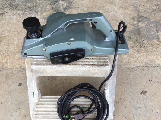 ขายกบไฟฟ้าหน้า 5&quot; สภาพเก็บเก่า สินค้าโชว์หน้าร้าน ยี่ห้อ HITACHI รุ่น PLANER งานญี่ปุนแท้