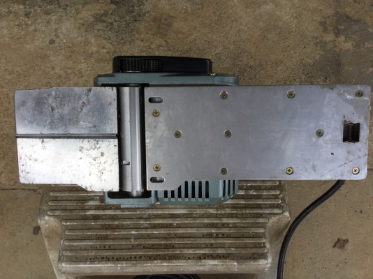 ขายกบไฟฟ้าหน้า 5&quot; สภาพเก็บเก่า สินค้าโชว์หน้าร้าน ยี่ห้อ HITACHI รุ่น PLANER งานญี่ปุนแท้