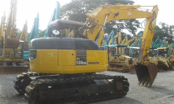 ต้องการขายรถขุดKOMATSU-PC128US-2EOรถนอกนำเข้าจากญี่ปุ่น ต้องการขายรถขุดKOMATSU-PC128US-2EOรถนอกนำเข้าจากญี่ปุ่น