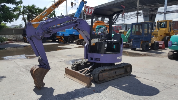 รถขุด Kubota RX-201
