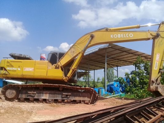 ขายรถแบคโฮ KOBELCO SK200-3 เก๋งเทาเอกสารทะเยียน