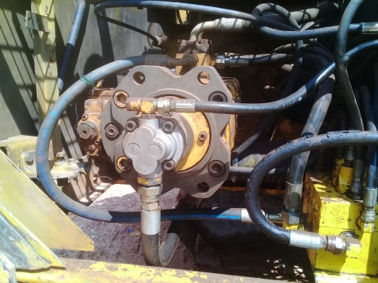 ขายรถแบคโฮ KOBELCO SK200-3 เก๋งเทาเอกสารทะเยียน