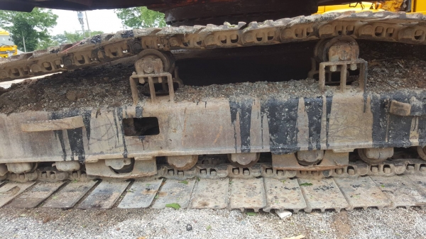 ขาย แบคโฮ DOOSAN 220 LCV รถใช้งานได้ดี ปั้มไฮดรอริคใหม่ เอกสารใบซื้อขาย