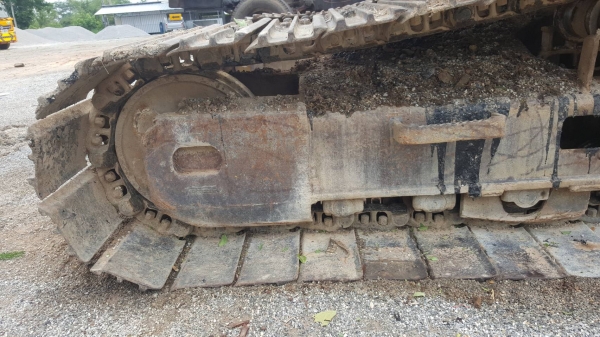 ขาย แบคโฮ DOOSAN 220 LCV รถใช้งานได้ดี ปั้มไฮดรอริคใหม่ เอกสารใบซื้อขาย