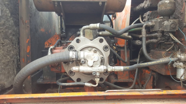 ขาย แบคโฮ DOOSAN 220 LCV รถใช้งานได้ดี ปั้มไฮดรอริคใหม่ เอกสารใบซื้อขาย