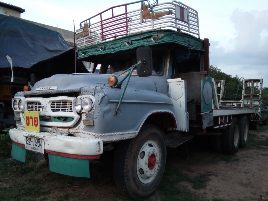 หัวยาวๆ.  ช่วงล่างใหญ่ยกแท่น. เกียรอ๊ก พาวเวอ เล่มพร้อม