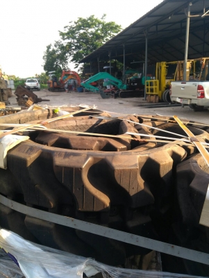 แทรกยาง ของใหม่นำพึ่งนำเข้าจากญี่ปุ่น มีแทรกยางใส่ PC20 คู่ละ 23,000 /แทรกยางใส่ PC30 1 เส้น 12,000