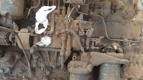 ขายเครื่อง HINO EK100 ฝาเหลี่ยม ข้อ STD ไม่มีใบคุมเครื่อง ราคาต่อรองได้