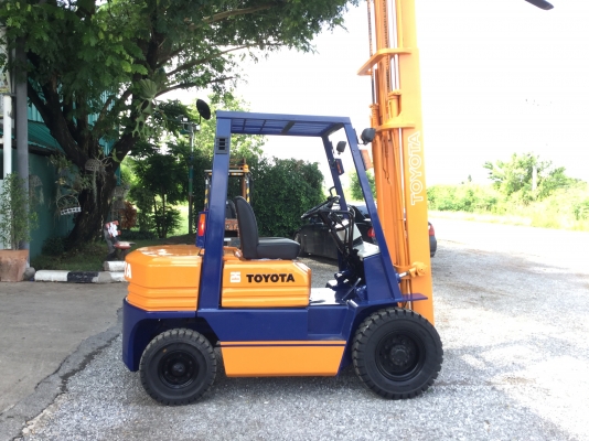 อาร์ ซี เอช โฟรคลิฟท์ ขายโตโยต้า รุ่น 5 ดีเซล 2.5 ตัน