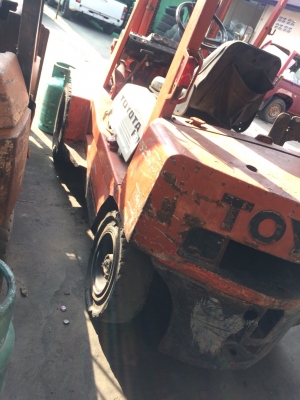 อาร์ ซี เอช โฟรคลิฟท์ ขาย โตโยต้า รุ่น 4 ดีเซล 2.5 ตัน