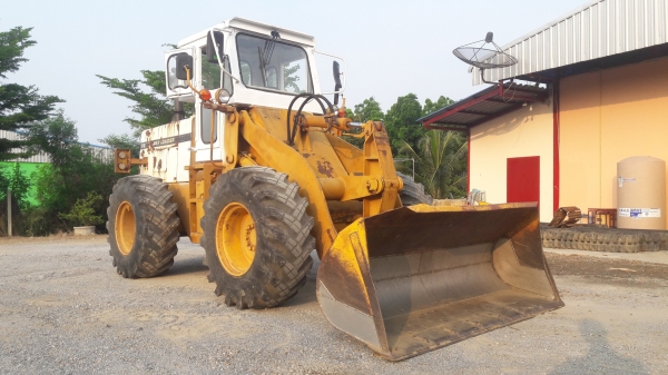 รถตักโคมัตสุ コマツ Komatsu 510 เก่าญี่ปุ่น ยอดนิยม กรองเดี่ยว เครื่องเกียร์ดีมากๆ