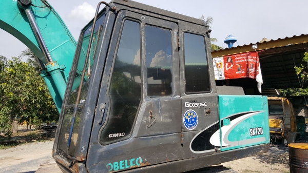 ขายรถ แบคโฮ โกเบ มาร์คทู สภาพพร้อมใช้มีใบอินวอย(เอกสารพร้อม)