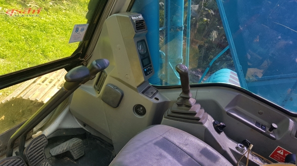 ขายรถแบคโฮ KOBELCO SK200-6 Yn10 Super รุ่นยอดนิยม ใช้งาน 13,xxx ชั่วโมง รถสวย สภาพดี พร้อมใช้งาน เอกสารเล่มทะเบียน ภาษีไม่ขาด