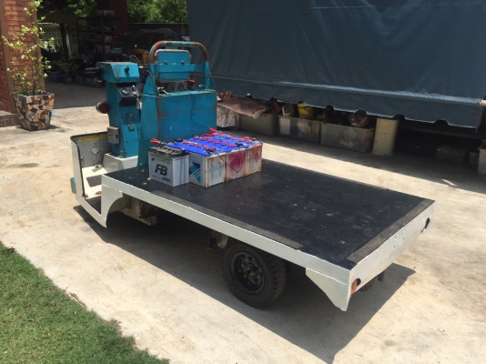 ลดล้างสต็อก 25,000 บาท ขายรถบรรทุก สามล้อไฟฟ้า เก่าญี่ปุ่น