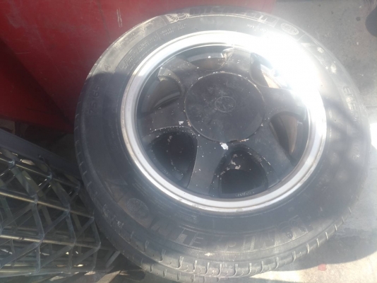 แม็กเดิมโตโยต้าโซลูน่าพร้อมยางถูกๆ