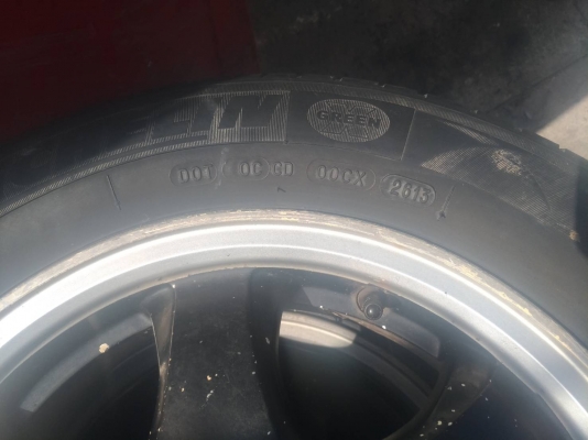 แม็กเดิมโตโยต้าโซลูน่าพร้อมยางถูกๆ