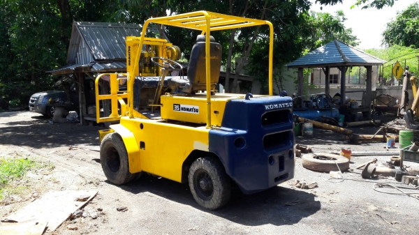 รถโฟรคลิฟโครมัสสุ3.5ตัน