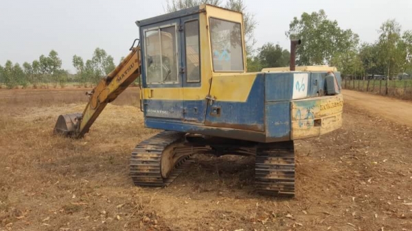 KOMATSU PC 60-3