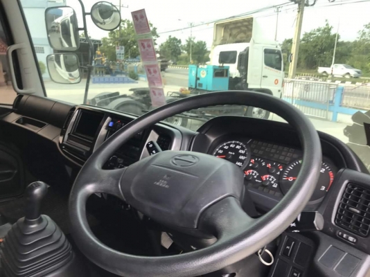 ขาย HINO 330 แรงม้า ปี 2556 รถใฃ้น้อยสภาพดี