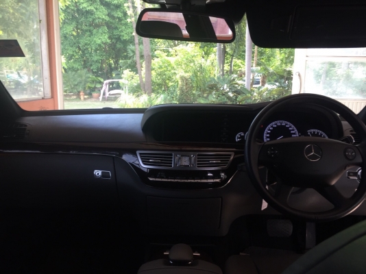 Benz s300 ปี 2008 ใช้น้อยมาก78,000โลสวยมากเอกสารพร้อม