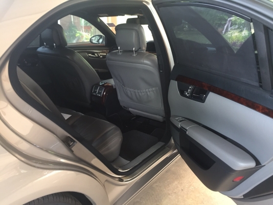 Benz s300 ปี 2008 ใช้น้อยมาก78,000โลสวยมากเอกสารพร้อม