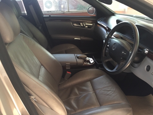 Benz s300 ปี 2008 ใช้น้อยมาก78,000โลสวยมากเอกสารพร้อม