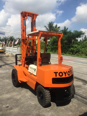 ขาย ฟอล์คลิฟต์ 3 ตัน TOYOTA 3FD30 รถนอกเก่าญี่ปุ่น เสายกสูง 6.5 เมตร