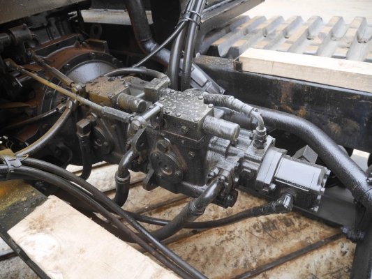 ขายรถดั้ม Mooruka สภาพพร้อมใช้ นำเข้าจากญี่ปุ่น สนใจติดต่อ อำพล 090-9694506, 080-3031241