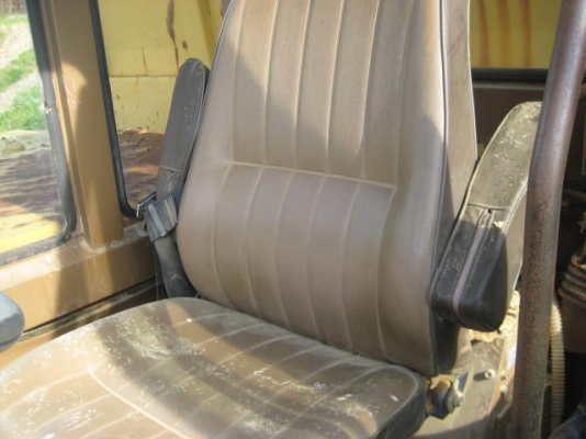 ขายรถดั้ม MATSUBISHI LD1000 เก่านอกจากญี่ปุ่น สนใจติต่อ อำพล 090-9694506, 080-3031241