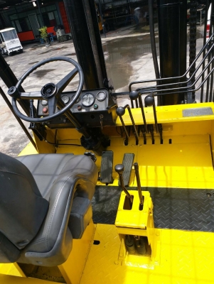 ขายรถยกโฟร์คลิฟท์ยี่ห้อ TCM 13 ตัน ดีเซล เสาสูง3เมตร งาสไลด์ ขายรถยกโฟร์คลิฟท์ยี่ห้อ TCM 13 ตัน ดีเซล เสาสูง3เมตร งาสไลด์