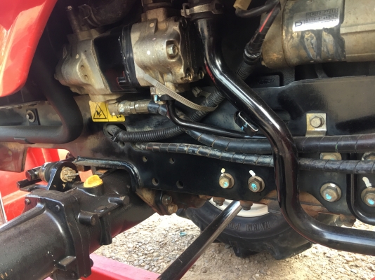 ขาย ยันม่าร์ 39 แรง พร้อมใบดัน (รถ600ชั่วโมง) ปี58