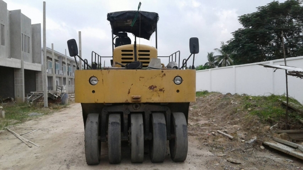 ขายรถบดสภาพพร้อมใช้งาน