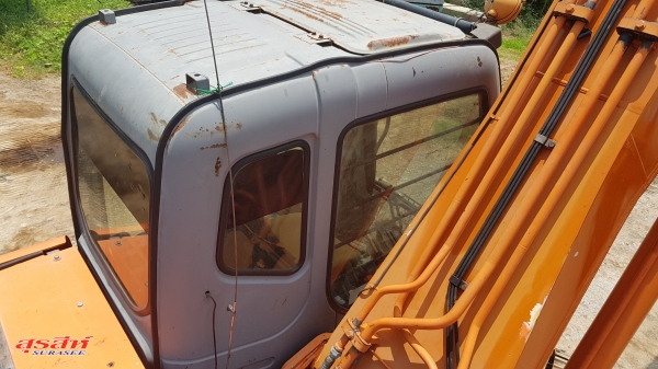 ขายรถแบคโฮ HITACHI ZX200-1 สภาพดี พร้อมใช้งาน ระบบการทำงานดีมาก แอร์เย็น เอกสารเล่มทะเบียน ขายรถแบคโฮ HITACHI ZX200-1 สภาพดี พร้อมใช้งาน ระบบการทำงานดีมาก แอร์เย็น เอกสารเล่มทะเบียน