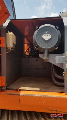 ขายรถแบคโฮ HITACHI ZX200-1 สภาพดี พร้อมใช้งาน ระบบการทำงานดีมาก แอร์เย็น เอกสารเล่มทะเบียน ขายรถแบคโฮ HITACHI ZX200-1 สภาพดี พร้อมใช้งาน ระบบการทำงานดีมาก แอร์เย็น เอกสารเล่มทะเบียน