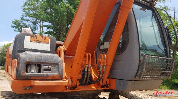 ขายรถแบคโฮ HITACHI ZX200-1 สภาพดี พร้อมใช้งาน ระบบการทำงานดีมาก แอร์เย็น เอกสารเล่มทะเบียน ขายรถแบคโฮ HITACHI ZX200-1 สภาพดี พร้อมใช้งาน ระบบการทำงานดีมาก แอร์เย็น เอกสารเล่มทะเบียน