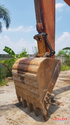 ขายรถแบคโฮ HITACHI ZX200-1 สภาพดี พร้อมใช้งาน ระบบการทำงานดีมาก แอร์เย็น เอกสารเล่มทะเบียน ขายรถแบคโฮ HITACHI ZX200-1 สภาพดี พร้อมใช้งาน ระบบการทำงานดีมาก แอร์เย็น เอกสารเล่มทะเบียน