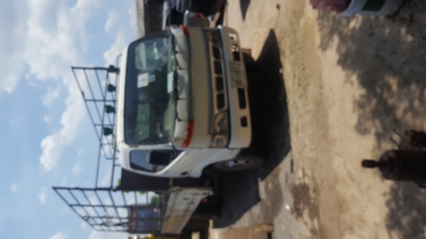 ขาย6ล้อ130แรงราคา37000 บาทโทร0643130366