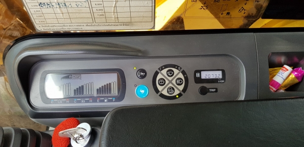 ขายดาวน์ Sumitomo SH210-5F , 2100 ชั่วโมง , รถปี 59