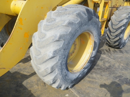 ขายรถตัก ยี่ห้อKomatsu รุ่น 510 ขายรถตัก ยี่ห้อKomatsu รุ่น 510