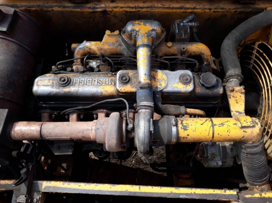 ขายดาวน์ KOBELCO SK200 MART 'll สภาพสวยพร้อมใช้งาน เครื่องปั้มดีเยี่ยม  โซ่ช่วงล่างสวย. รถพร้อมลุยงาน. เอกสารสัญญาซื้อขาย. สนใจ 093 0764943. คุณ ตั้ม