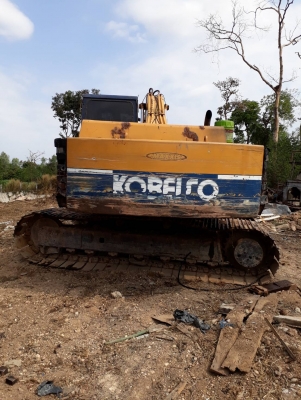 ขายดาวน์ KOBELCO SK200 MART 'll สภาพสวยพร้อมใช้งาน เครื่องปั้มดีเยี่ยม  โซ่ช่วงล่างสวย. รถพร้อมลุยงาน. เอกสารสัญญาซื้อขาย. สนใจ 093 0764943. คุณ ตั้ม