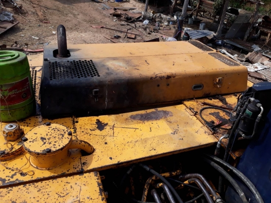 ขายดาวน์ KOBELCO SK200 MART 'll สภาพสวยพร้อมใช้งาน เครื่องปั้มดีเยี่ยม  โซ่ช่วงล่างสวย. รถพร้อมลุยงาน. เอกสารสัญญาซื้อขาย. สนใจ 093 0764943. คุณ ตั้ม