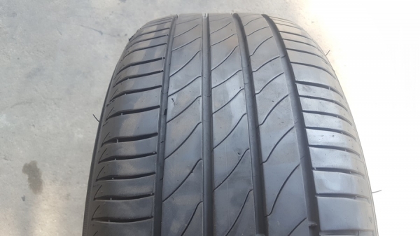 ขายยาง215/55/16 ปี 16 MICHERLIN 3ST 4 เส้น