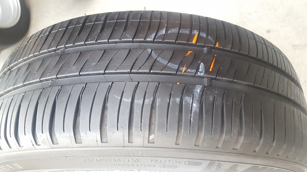 ล้อใหม่15 Rpf1 4รู100 ยาง\%185/60/15 4 ล้อ ล้อใหม่15 Rpf1 4รู100 ยาง\%185/60/15 4 ล้อ