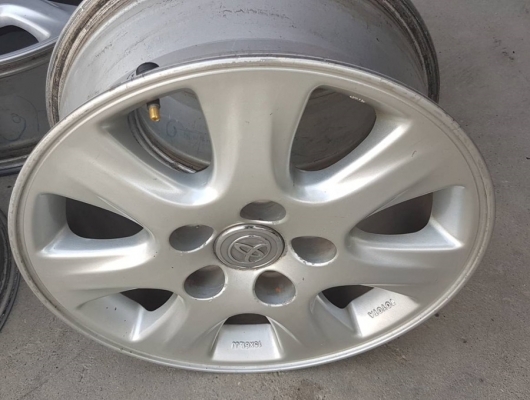 ขายล้อ Toyota Camry ขอบ15 5รู 114 กว้าง6.5 4 ล้อ ขายล้อ Toyota Camry ขอบ15 5รู 114 กว้าง6.5 4 ล้อ
