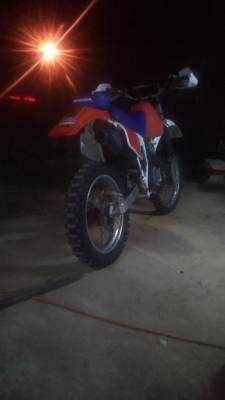 ขายxr250r.me06 ช่วงล่าง xrออสชี่ โช่สเตอเต็ม เบลคเต็ม เครืีองยนต์แรงเงียบ ไม่ควัน รถพร้อม.แข่ง รับปร